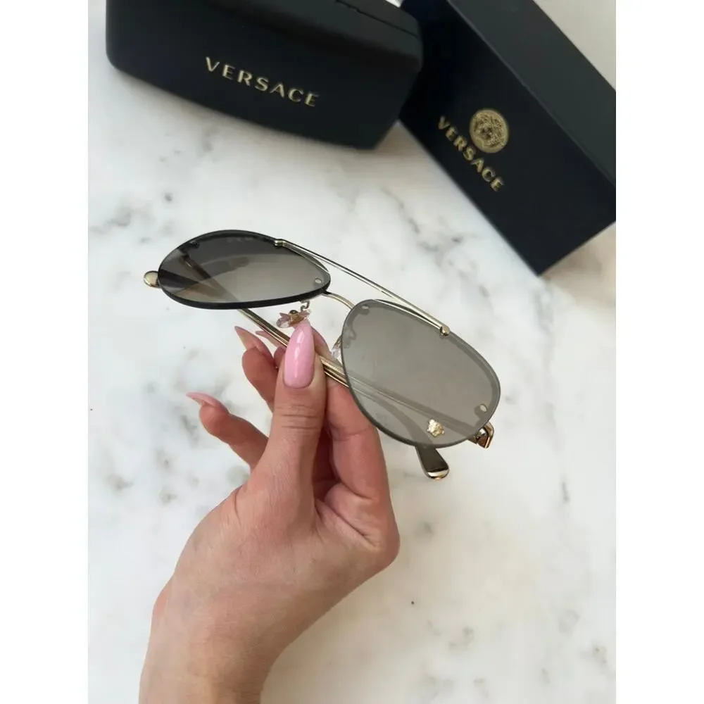 NEW Versace VE2231 Silver Mirror Medusa Aviator Sunglasses